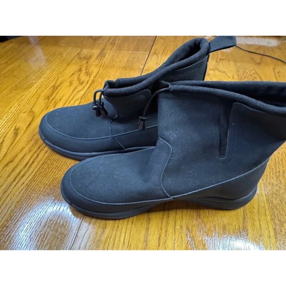 Jambu black sueded ankle boots sz 10M